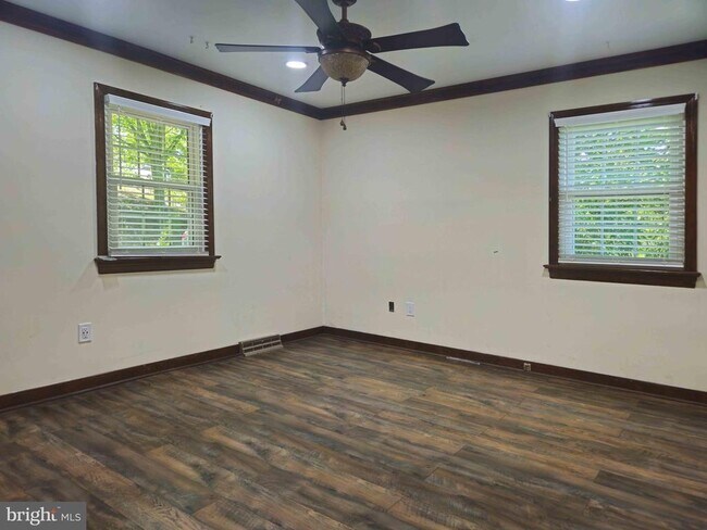 Building Photo - 159 Olde Concord Rd