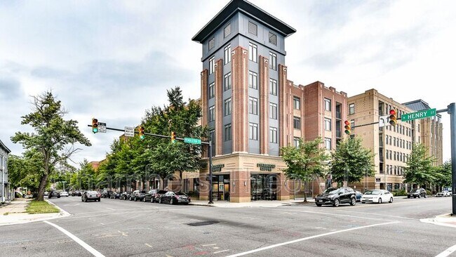Building Photo - 509 S St Asaph St