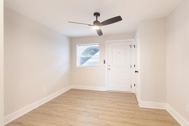 Building Photo - 396 Linden Ave NE