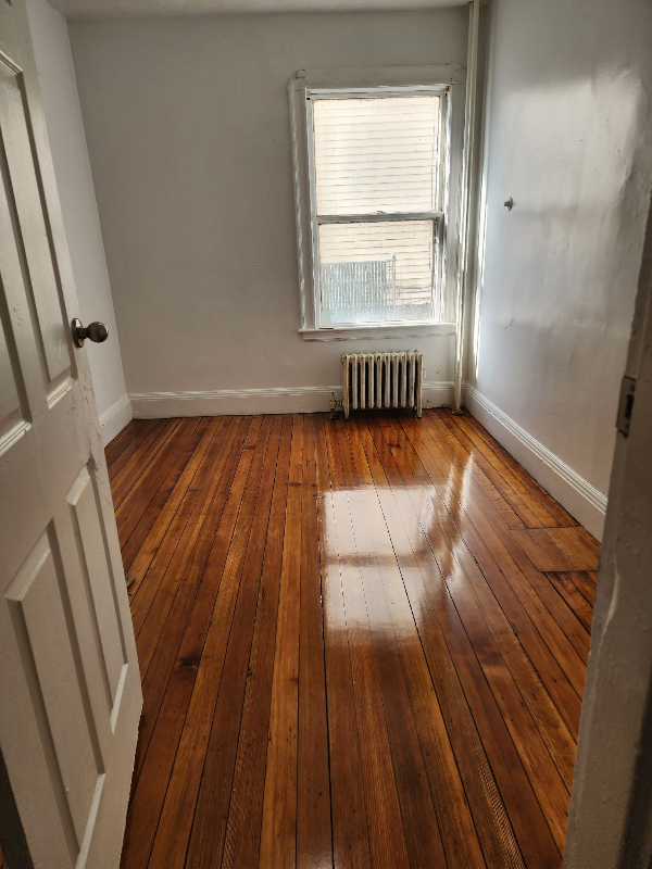 Building Photo - 97 Gilman St