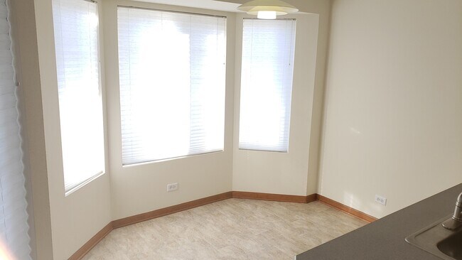 Building Photo - 3190 Teal Bay Ct