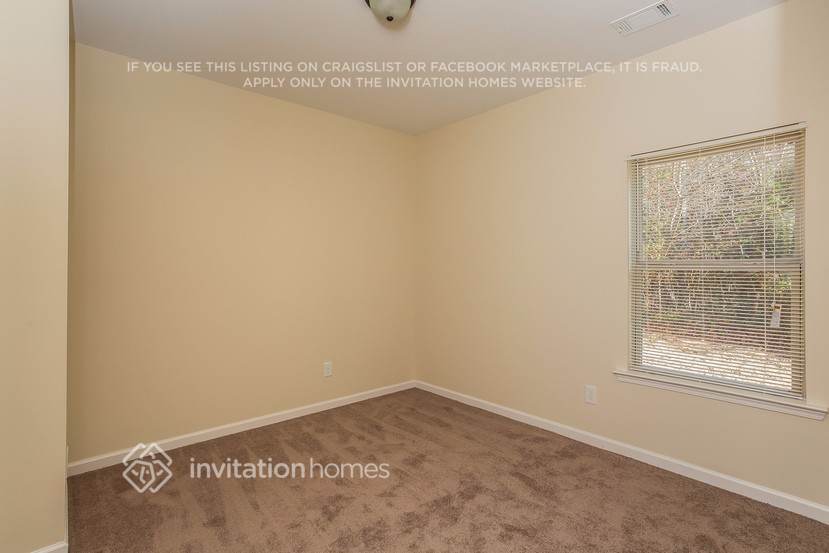 Building Photo - 4830 Medlock Trail Ct SW
