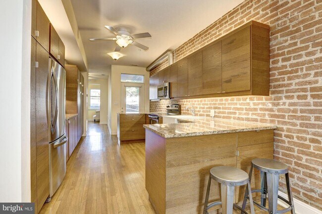 Building Photo - 4114 New Hampshire Ave NW