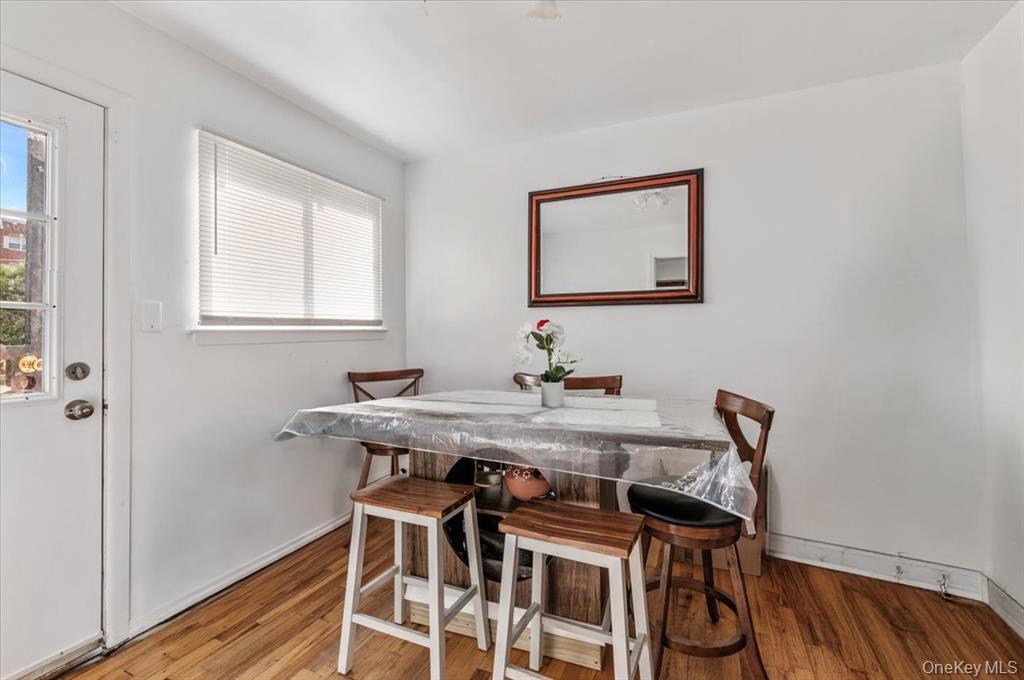 Building Photo - 22 Hudson Pl