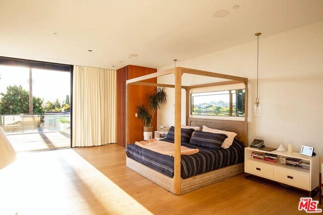 Building Photo - 3715 Wasatch Ave