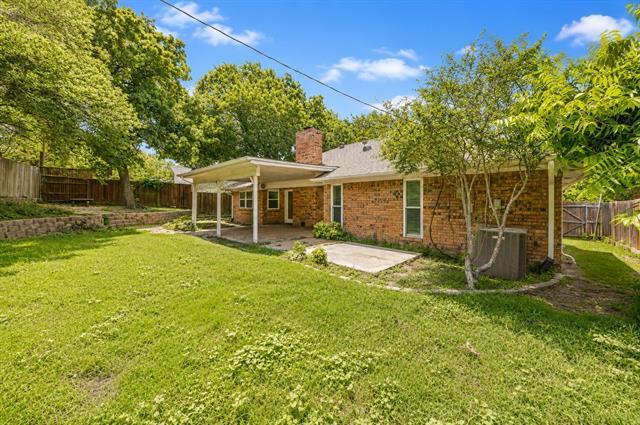 Building Photo - 3902 Helmsford Dr