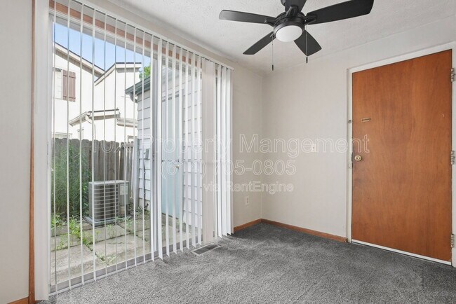 Building Photo - 2523 Burgandy Ln