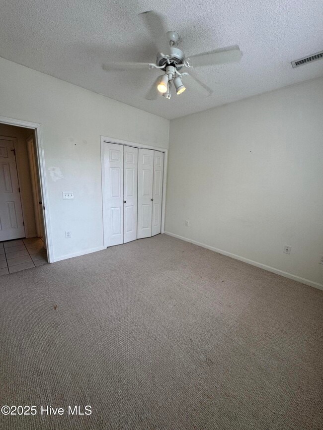 Building Photo - 1600 Sturdivant Dr