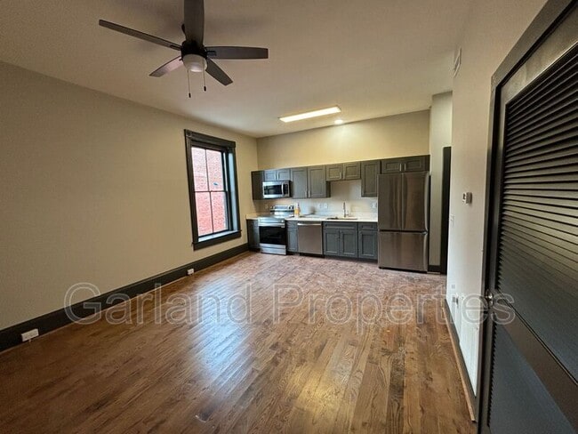 Building Photo - 73 W Main St