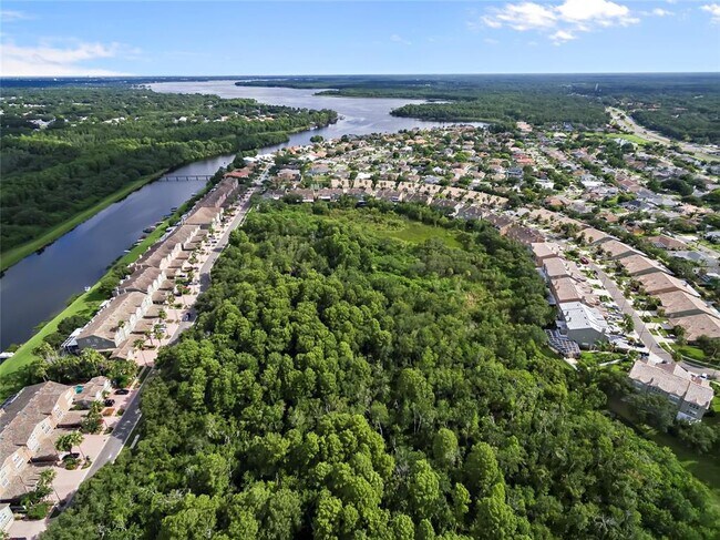 Building Photo - 1717 Arabian Ln