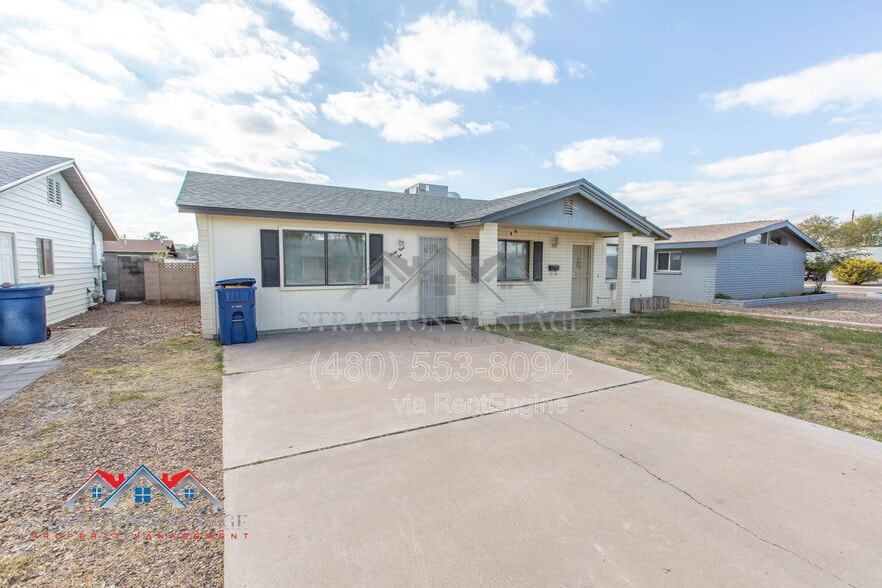 Building Photo - 3410 S Cutler Dr