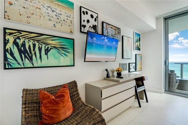 Building Photo - 4111 S Ocean Dr