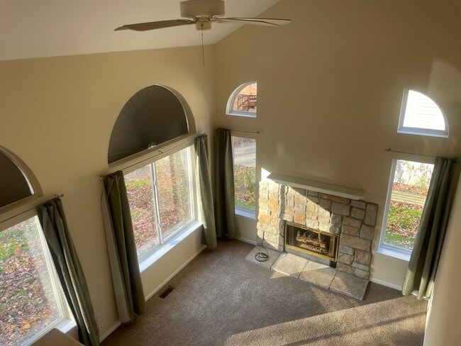 Building Photo - 1727 Andover Blvd