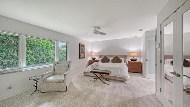 Building Photo - 245 Bird Key Dr