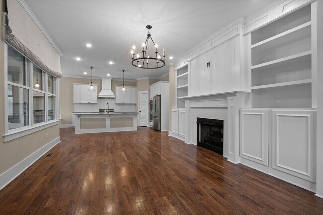 Building Photo - 311B 54th Ave N