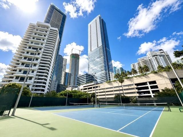 Building Photo - 1450 Brickell Bay Dr
