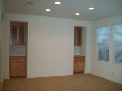Building Photo - Swimming Pool Home in Harveston!!!