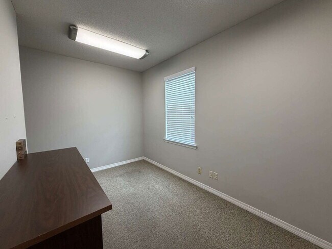 Building Photo - 4300 Bayou Blvd