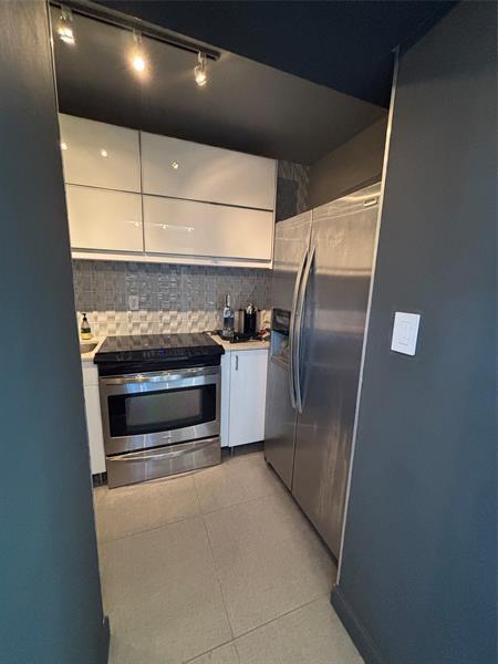 Building Photo - 1200 West Ave