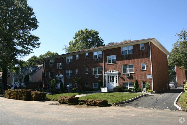 Exterior - Jerome Court