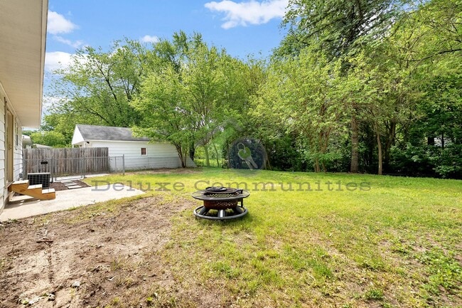 Building Photo - 1244 Katrina Dr SE
