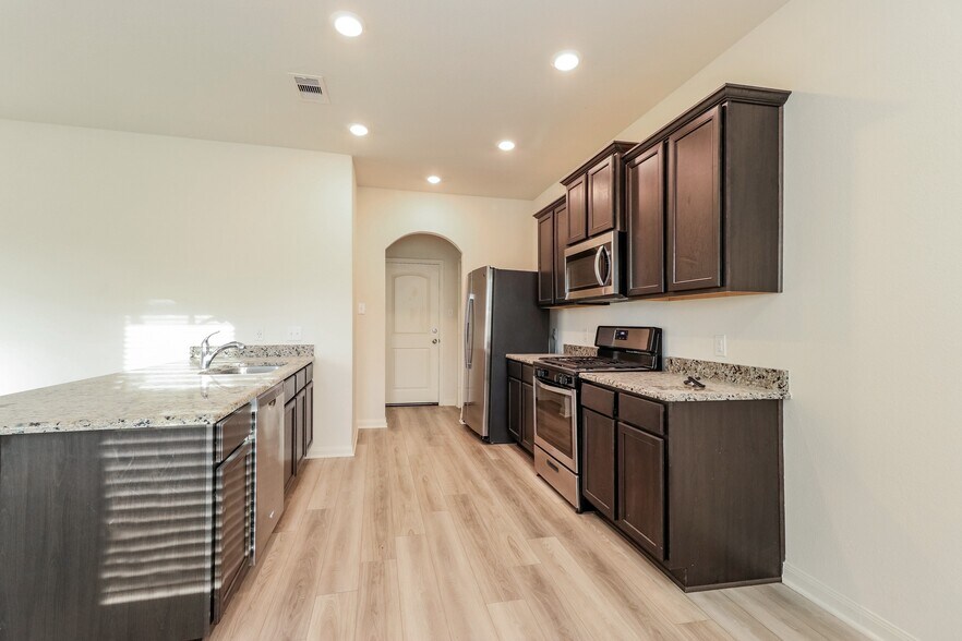 Building Photo - 22083 Ellison Dr