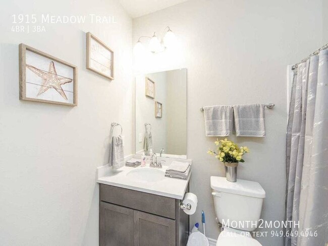 Building Photo - Meadow Trail Manor