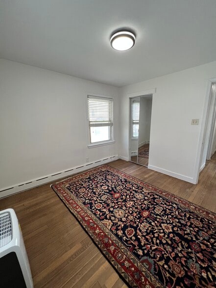 bedroom 4 - 614 N College Ave