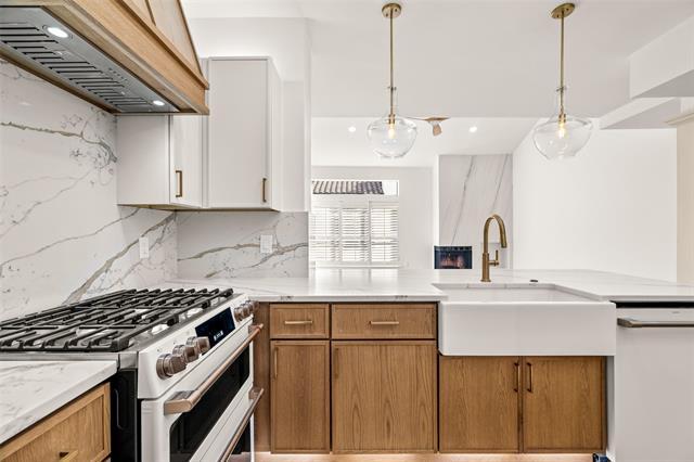 Building Photo - 4030 Gilbert Ave