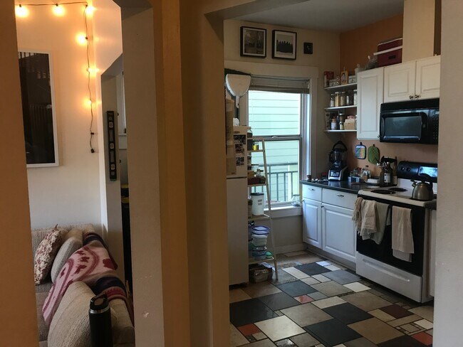 Building Photo - Fairmount