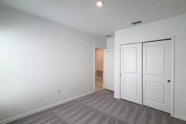 Building Photo - 5527 Tranquila Ln