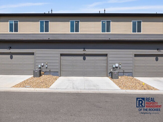 Building Photo - Stunning 3 Bed 2.5 Bath Home in Timnath, C...