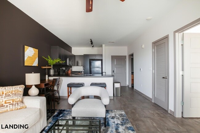 Building Photo - 2621 S Jefferson Ave