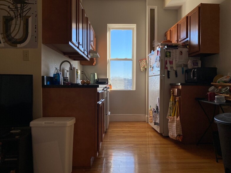 Building Photo - 1185 Commonwealth Ave