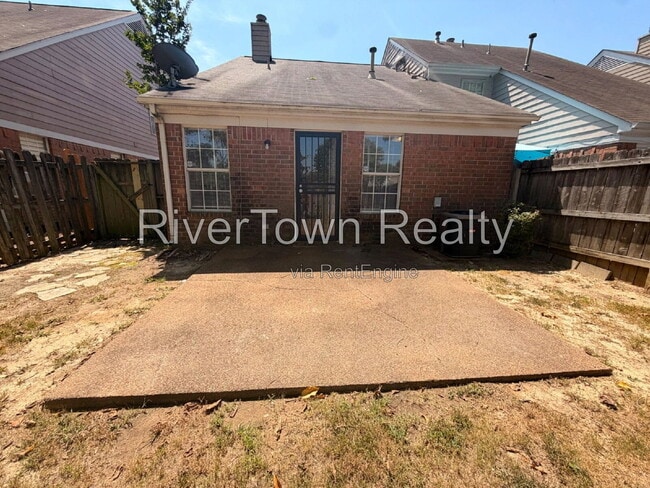 Building Photo - 8364 Mangrove Dr