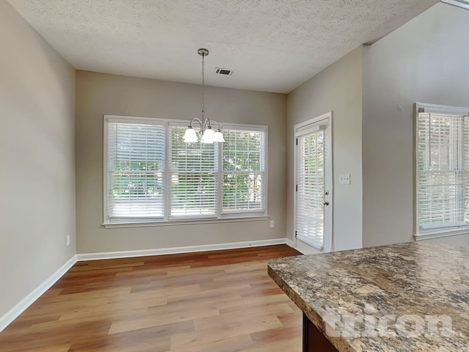 Building Photo - 610 Dana Pointe Ct