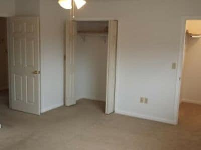 Building Photo - 6 Lincoln Heights