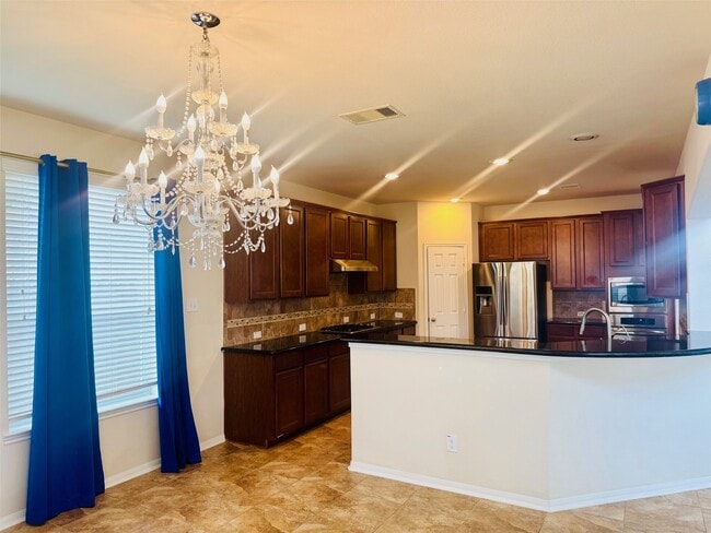 Building Photo - 10002 Nathans Cove