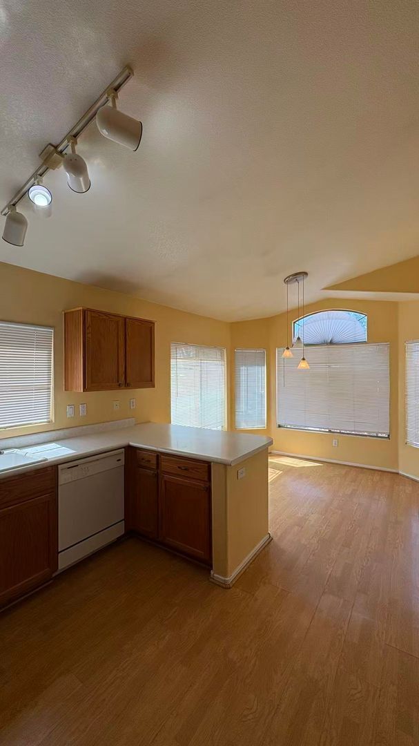 Building Photo - 8928 Quarrystone Way