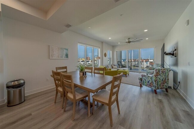 Building Photo - 400 150th Ave