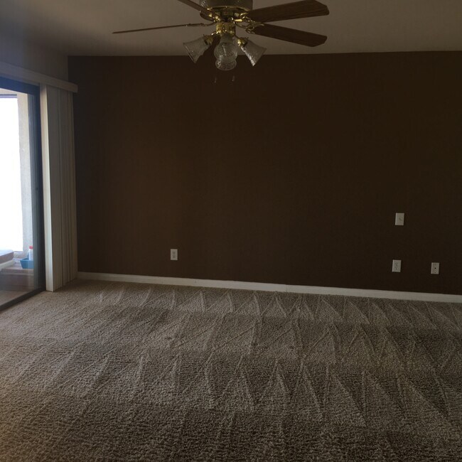 Building Photo - 14087 Driftwood Dr