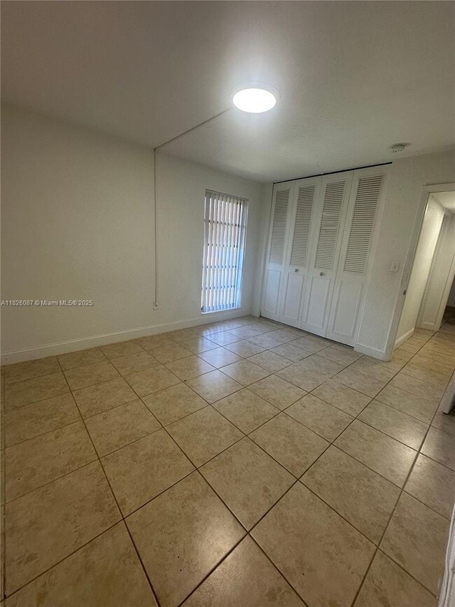 Building Photo - 9487 SW 76th St