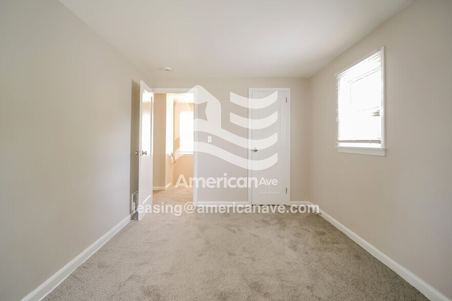 Building Photo - 1055 Orlando Ave