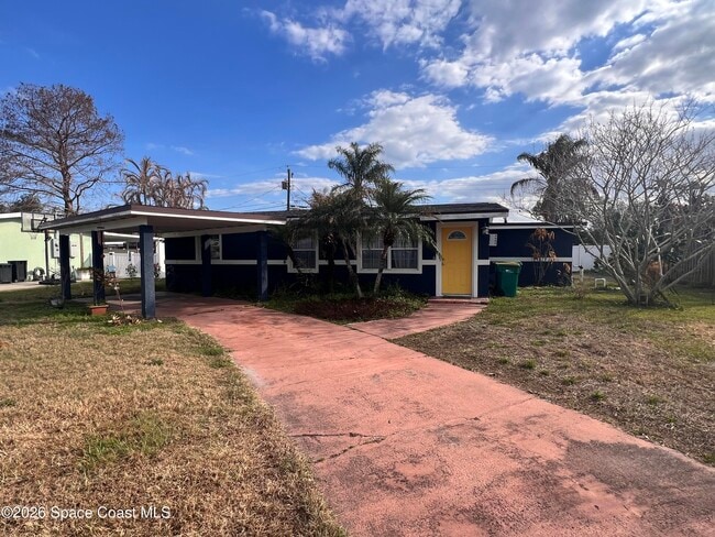 Building Photo - 2807 Tropic Rd