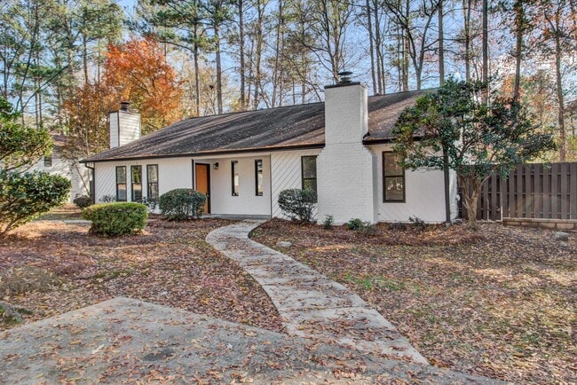 Building Photo - 1010 Mathews Ct