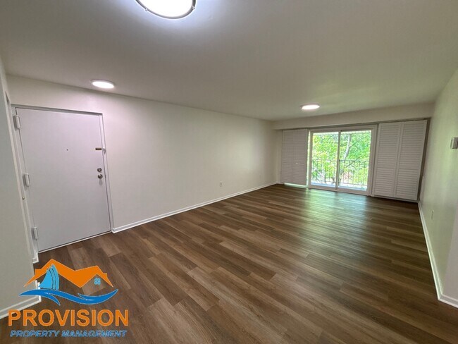 Building Photo - 2572 Riva Rd
