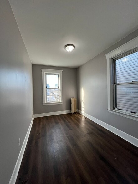 Building Photo - 51 Wade St