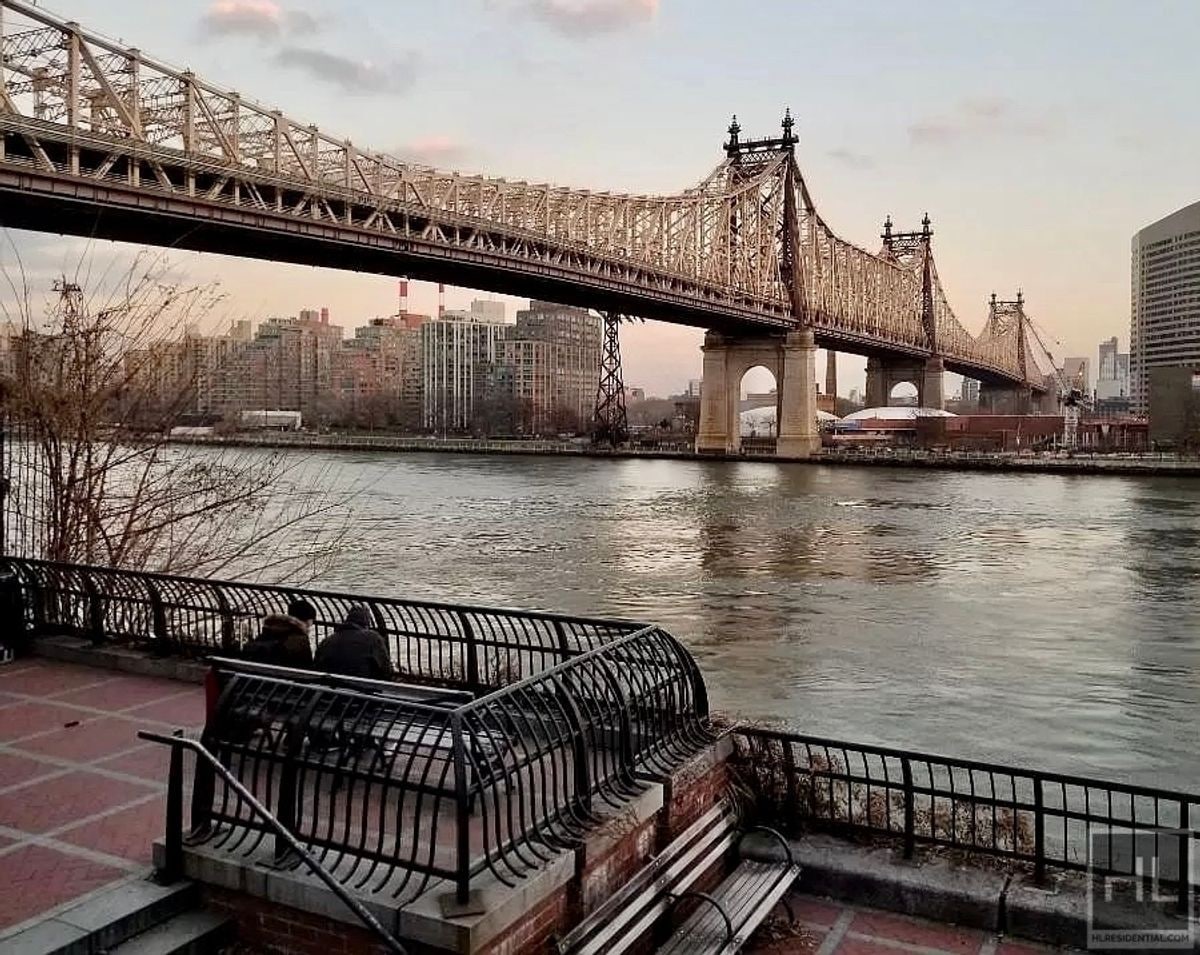 Building Photo - EAST 56 STREET