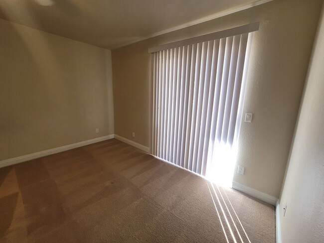 Building Photo - 2801 N Rainbow Blvd