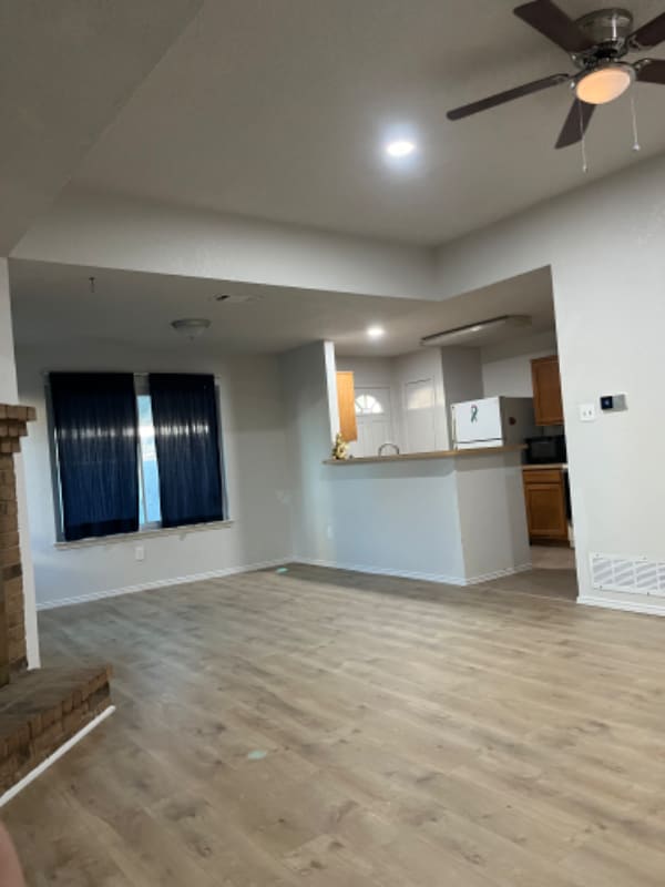 Building Photo - 3023 Oak Ridge Pl
